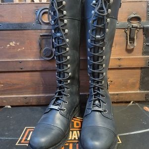 Women's Black Harley Davidson boots size 10